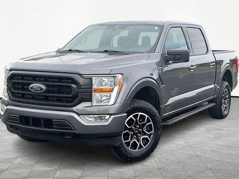 Certified 2022 Ford F150 XLT w/ Equipment Group 301A Mid image 2