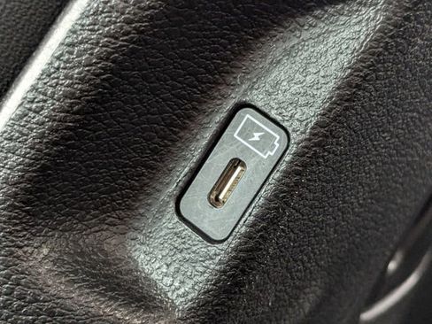 Certified 2023 Kia Telluride S w/ S Sunroof Package image 20