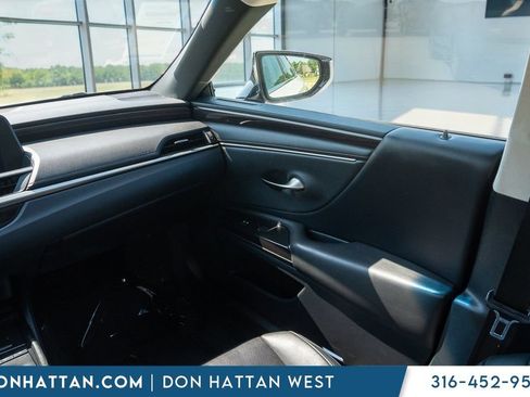 Used 2019 Lexus ES 350 w/ Premium Package FWD image 17