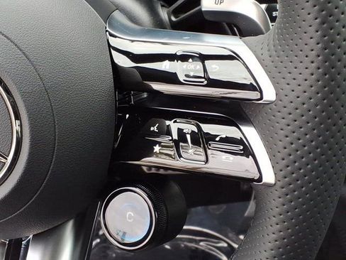 New 2026 Mercedes-Benz E 53 AMG e 4MATIC Sedan image 10