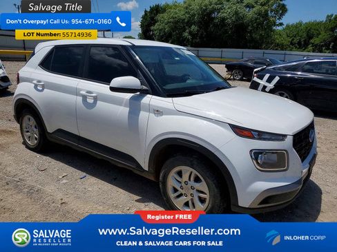 Used 2022 Hyundai Venue SE FWD image 5