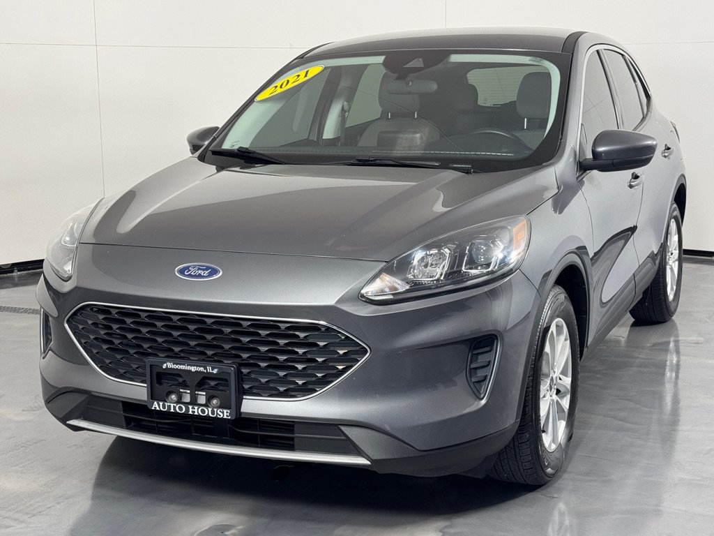 Used 2021 Ford Escape SE FWD image 9
