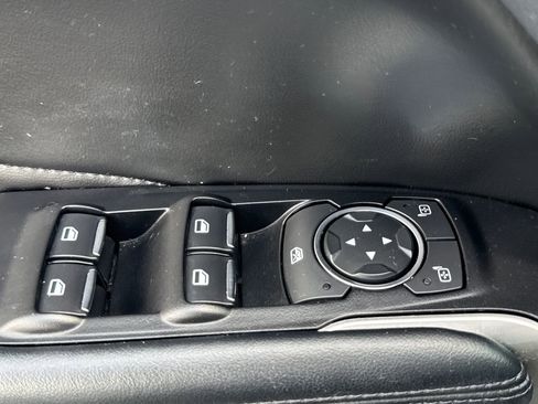 Used 2019 Lincoln MKC Premiere FWD image 15