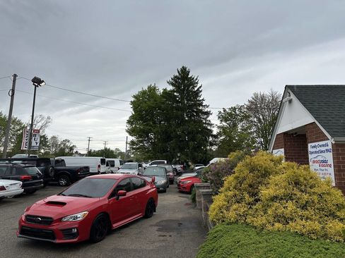 Used 2018 Subaru WRX AWD/4WD image 1