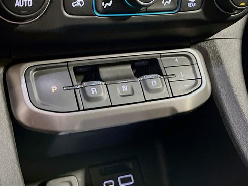 Used 2020 GMC Acadia Denali w/ Denali Ultimate Package image 17