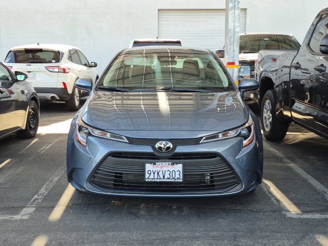 Used 2026 Toyota Corolla LE w/ LE Premium Package FWD image 2