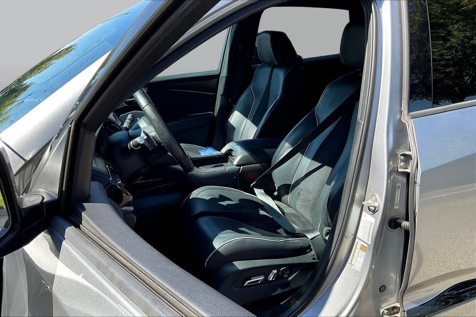 Used 2019 Acura RDX w/ Advance Package FWD image 8