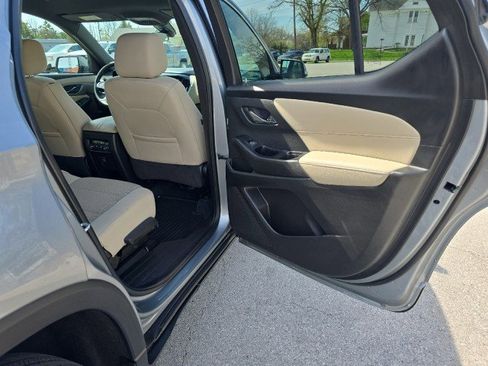 Used 2023 Chevrolet Traverse LS w/ Safety Package image 36