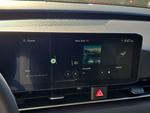 New 2026 Kia Carnival EX FWD image 23