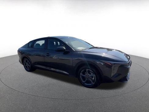 Used 2025 Kia K4 FWD image 2