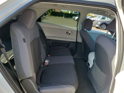 Certified 2024 Hyundai Ioniq 5 SEL RWD image 23