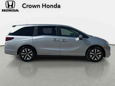 Used 2025 Honda Odyssey EX-L image 5