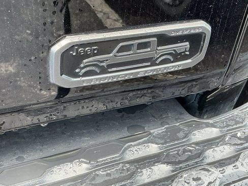 Used 2020 Jeep Gladiator Rubicon AWD/4WD image 12