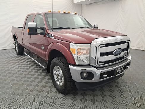 Used 2015 Ford F350 Lariat w/ Chrome Package image 2