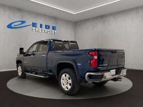 Used 2022 Chevrolet Silverado 2500 LTZ AWD/4WD image 6