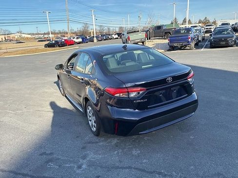 Used 2022 Toyota Corolla LE image 10