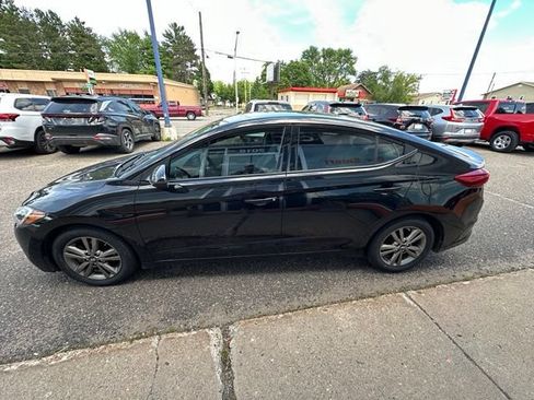 Used 2018 Hyundai Elantra SEL w/ Cargo Package FWD image 4