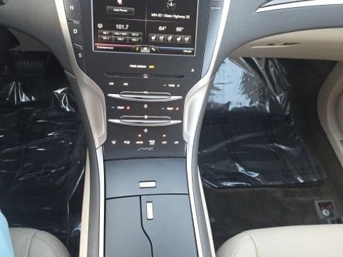 Used 2016 Lincoln MKZ AWD w/ Equipment Group 300A Reserve image 8