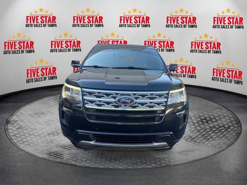 Used 2018 Ford Explorer XLT w/ Equipment Group 202A image 2