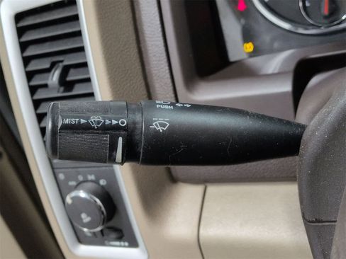 Used 2012 RAM 1500 Big Horn image 26