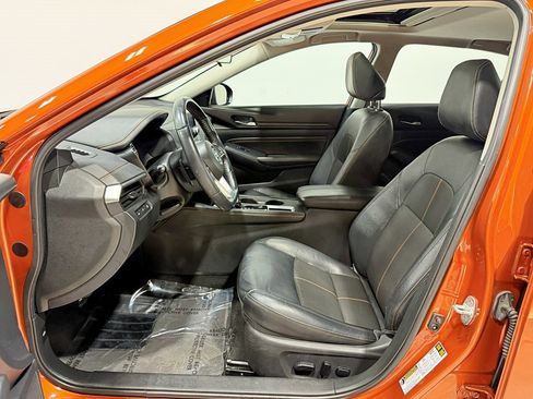 Used 2020 Nissan Altima 2.5 SR w/ Premium Package image 25