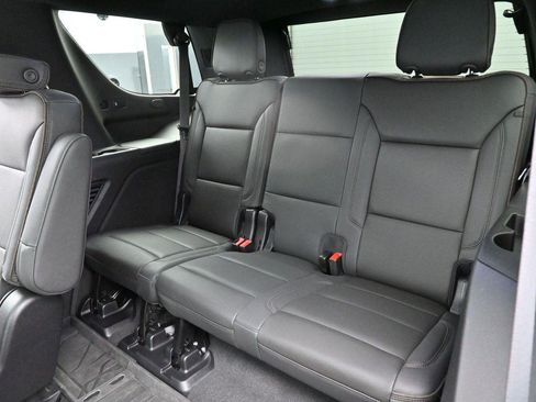 Used 2024 Chevrolet Tahoe High Country AWD/4WD image 34