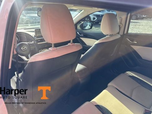 Used 2015 MAZDA MAZDA3 s Grand Touring w/ Technology Package image 11