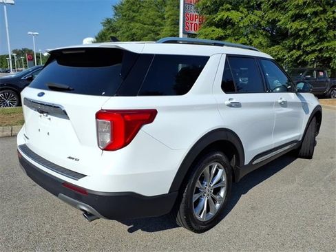 Used 2021 Ford Explorer Limited w/ Equipment Group 301A image 16