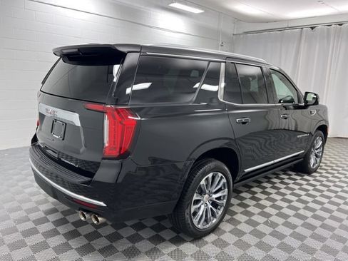 Used 2023 GMC Yukon Denali AWD/4WD image 5