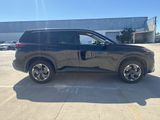Used 2024 Nissan Rogue SV image 6