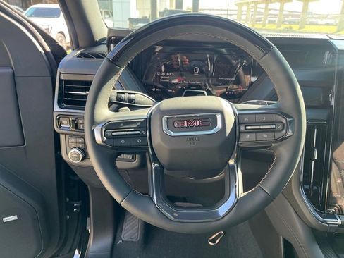 New 2026 GMC Yukon XL AT4 w/ AT4 Premium Plus Package image 17