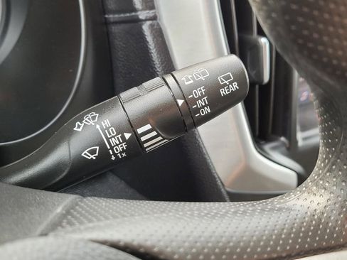 Used 2022 GMC Terrain SLE w/ Driver Convenience Package image 36