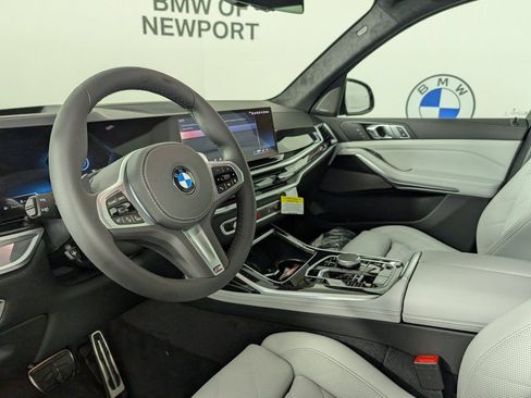 New 2026 BMW X7 xDrive40i w/ M Sport Package image 11