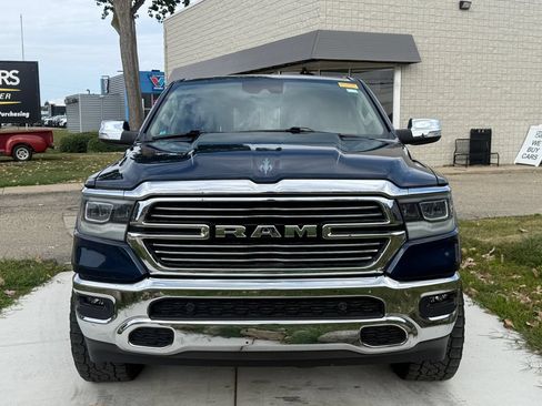Used 2021 RAM 1500 Laramie AWD/4WD image 2