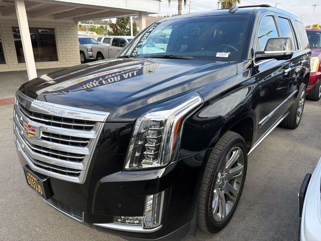 Used 2016 Cadillac Escalade Platinum AWD/4WD image 3