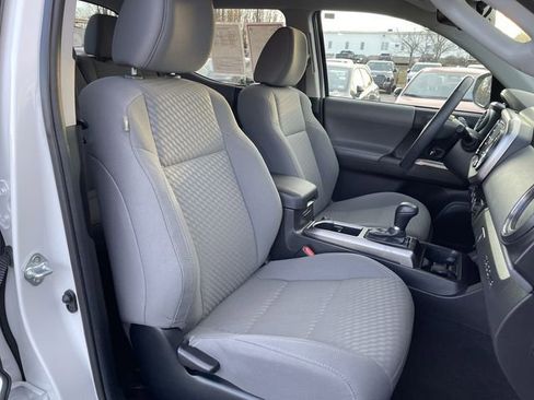 Certified 2023 Toyota Tacoma SR5 w/ Black Out Package (TMS) image 20