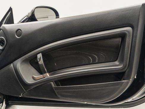 Used 2011 Ferrari California image 39