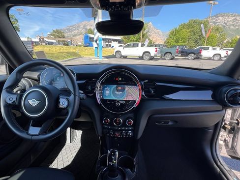 Used 2023 MINI Cooper S FWD image 19