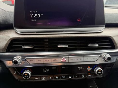 Used 2022 Kia Telluride EX w/ EX Premium Package image 11