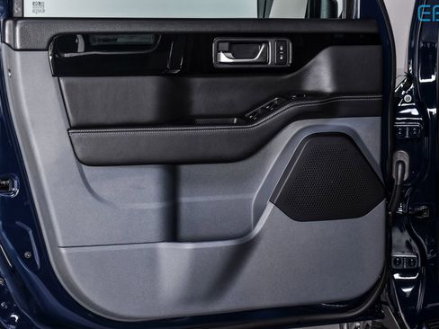 New 2025 INEOS Grenadier Fieldmaster Edition image 15