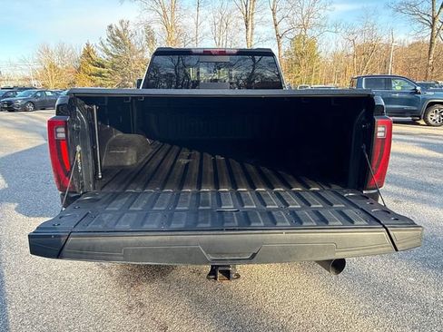 Used 2024 GMC Sierra 2500 Denali Ultimate image 13