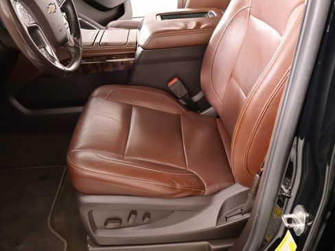 Used 2018 Chevrolet Tahoe Premier image 12