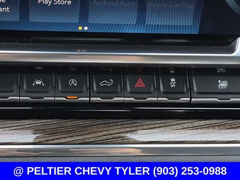 Used 2023 Chevrolet Silverado 1500 LT AWD/4WD image 26