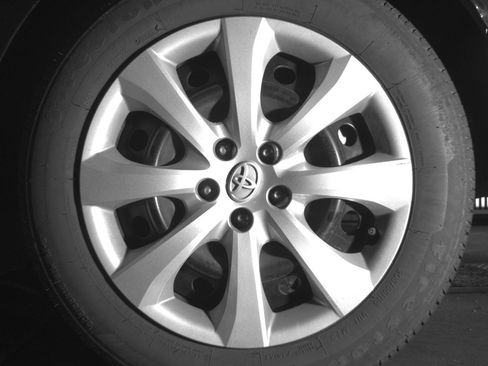 Used 2025 Toyota Corolla LE FWD image 14