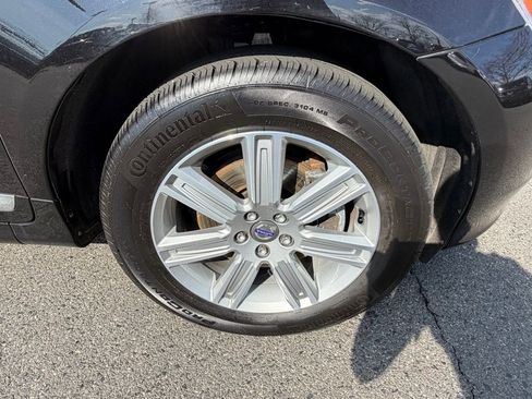 Used 2016 Volvo XC60 T6 Platinum w/ Climate Package image 15