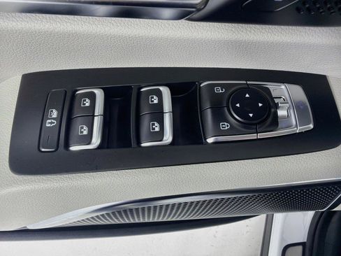 Used 2024 Kia Telluride SX Prestige AWD/4WD image 8