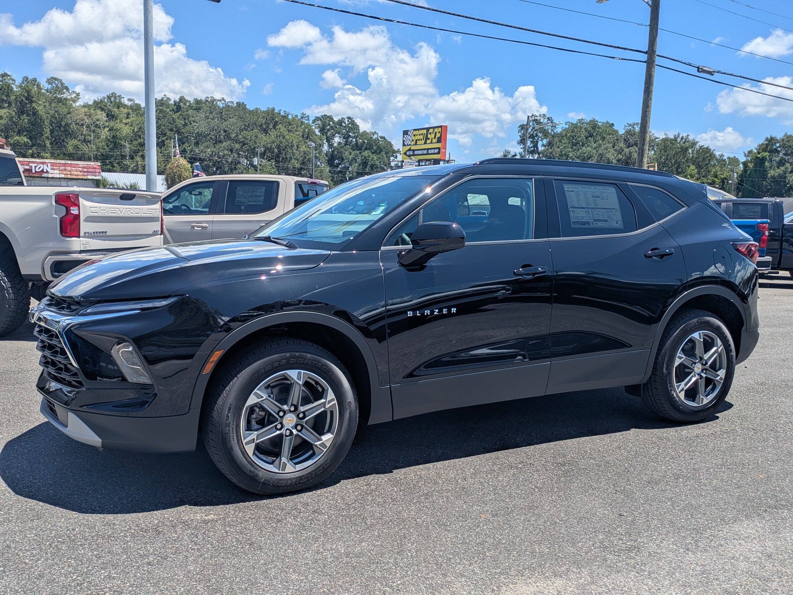 New 2026 Chevrolet Blazer LT w/ Convenience Package FWD image 8