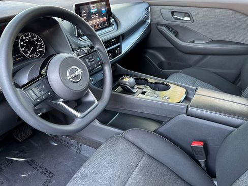 Certified 2023 Nissan Rogue SV image 10