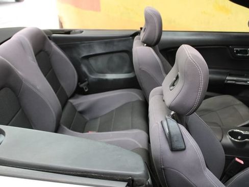 Used 2016 Ford Mustang Convertible RWD image 11