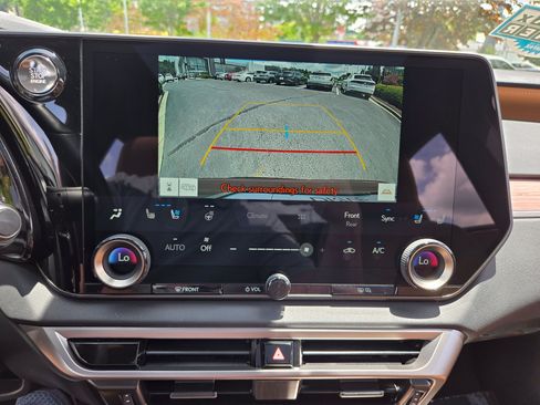 Used 2025 Lexus RX 350 Premium w/ Accessory Package (Z1) FWD image 18